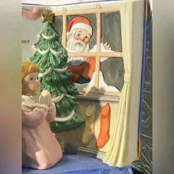 Vintage, 1988 Lefton Children and Santa Music Box with Original Box - Picture 10 of 16